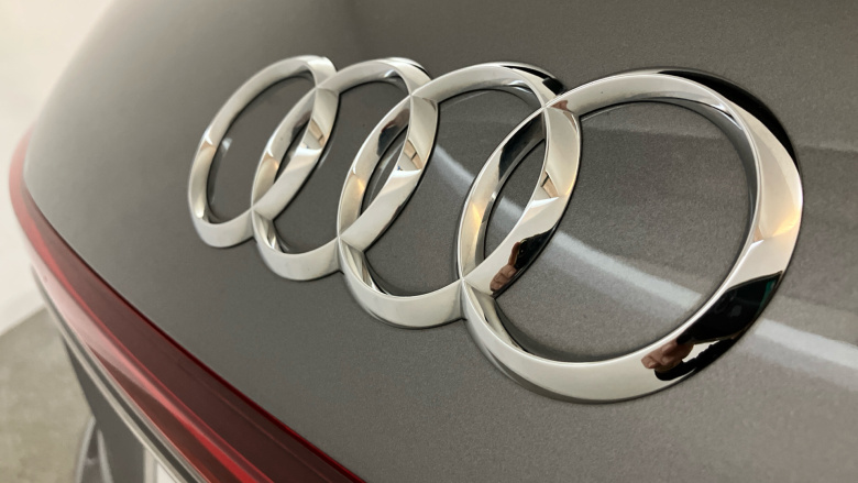 Audi Q4 e-tron 150kW 40 82.77kWh Launch Edition 5dr Auto Electric Estate